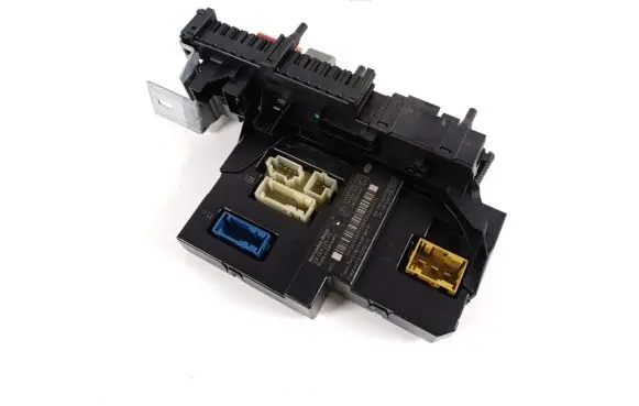Mercedes-Benz GLK (X204) Fuse module A2045452069