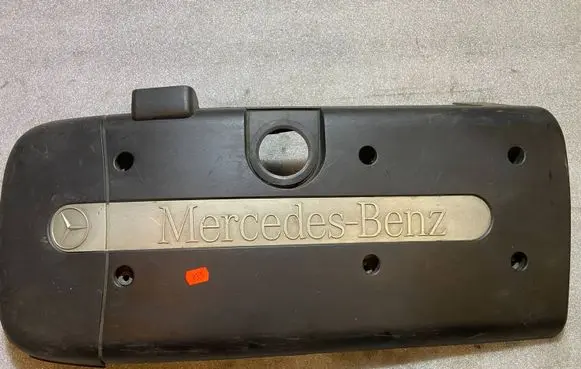 Mercedes-Benz C W203 Engine cover (trim) a6130100367 6130100367