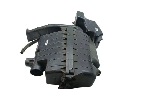 Mitsubishi Galant Eterna Air filter box cover 