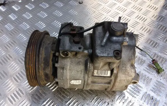 Audi A6 S6 C5 4B Air conditioning (A/C) compressor (pump) 8D0260808