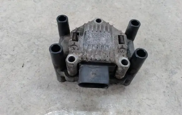 Seat Altea High voltage ignition coil 032905106B