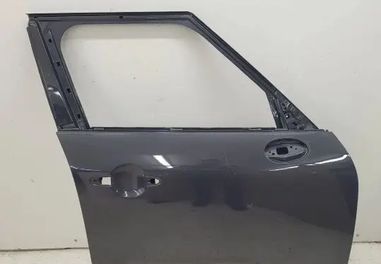 Mini Cooper Countryman F60 Front door