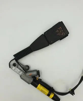 BMW X3 F25 Front seatbelt buckle 7256646 0686271730 307133600