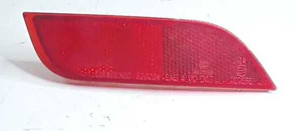 Subaru Impreza III Rear tail light reflector 32302