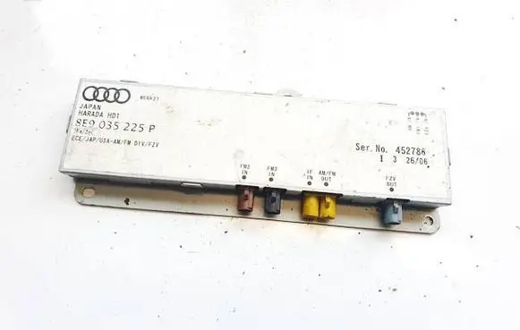 Audi A4 S4 B7 8E 8H Antenna control unit 8E9035225P