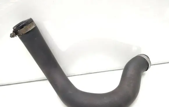 Nissan X-Trail T31 Intercooler hose/pipe