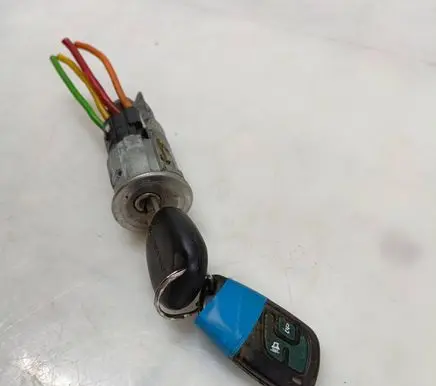 Renault Scenic I Ignition lock 7700419012