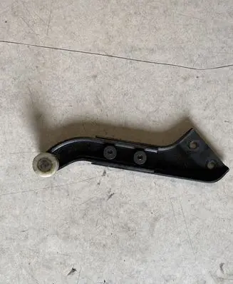 Volkswagen Transporter - Caravelle T5 Sliding door upper roller guide/hinge 7H0843436B