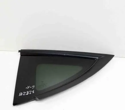 Tesla Model Y Rear side window 149574400 149574000E