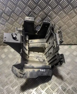 Dodge Durango III Other engine bay part 68141842AA