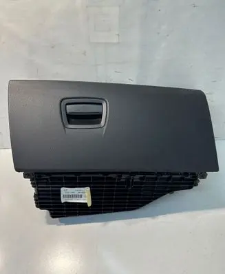 BMW 5 F10 F11 Glove box 9166683