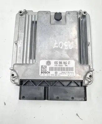 Skoda Superb B5 (3U) Engine control unit/module 03G906016GT 0281012698