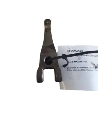 Ford S-MAX Fuel Injector clamp holder 