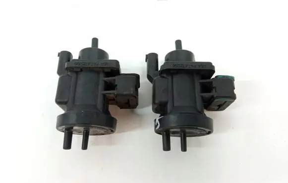 Mercedes-Benz S W220 Turbo solenoid valve A0005450527