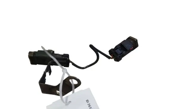 Jeep Cherokee III KJ Oil pressure sensor 38149C