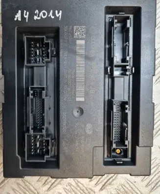 Audi A4 S4 B8 8K Comfort/convenience module 8K0907064JB