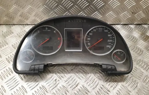 Audi A4 S4 B6 8E 8H Speedometer (instrument cluster) 8E0920900N
