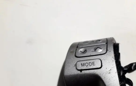 Toyota Auris 150 Steering wheel buttons/switches 843H
