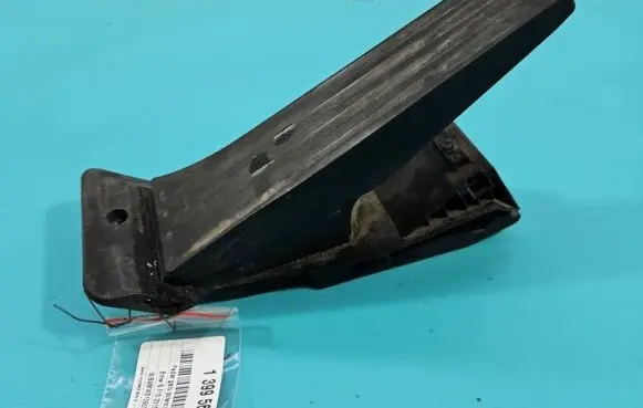 BMW 5 F10 F11 Accelerator throttle pedal 685264401 IMPRK1399566