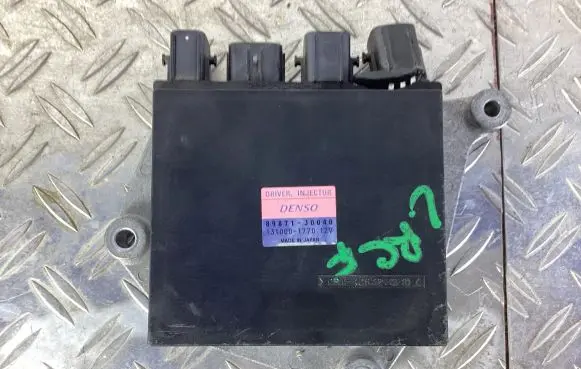 Lexus RC Fuel injection control unit/module 8987130040