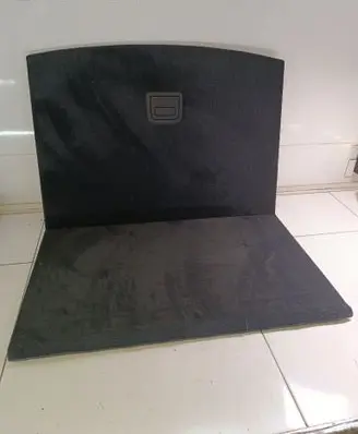 Trunk/boot floor carpet liner