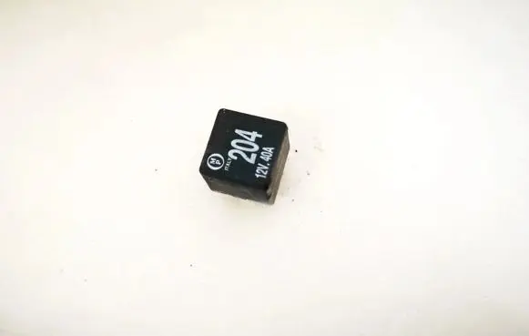Audi A6 S6 C4 4A Other relay 431951253h