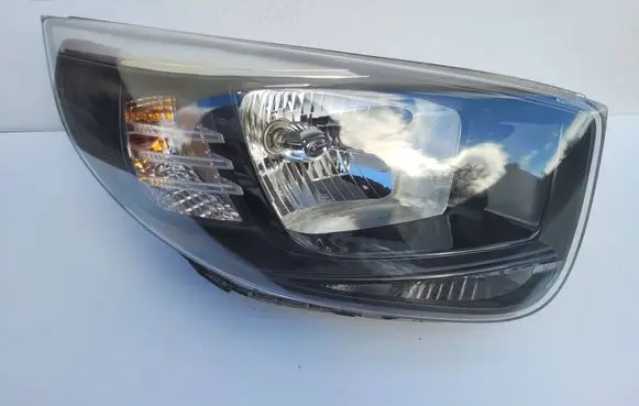 KIA Picanto Headlight/headlamp 92102G60