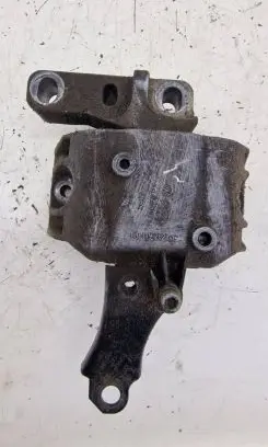 Volkswagen Golf IV Engine mount bracket 1J0199262BF