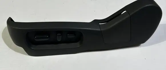 Ford Flex Front door seat control surround trim da887462188