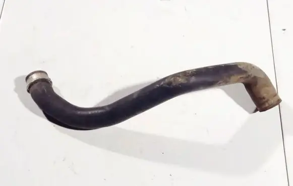 Volkswagen Polo IV 9N3 Engine coolant pipe/hose