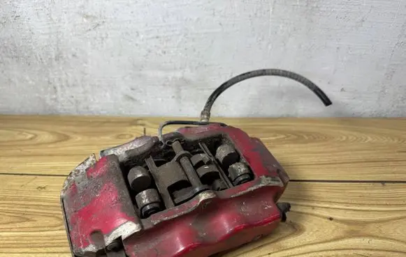 Audi Q7 4L Rear brake caliper 