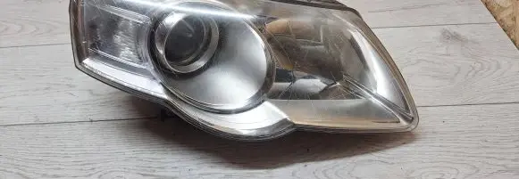 Volkswagen PASSAT B6 Headlight/headlamp 20A733