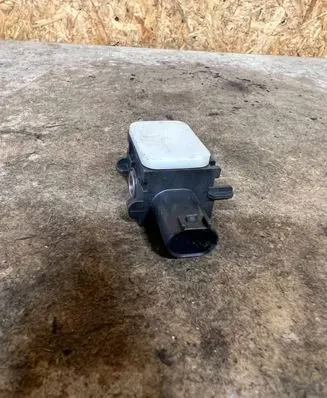 Mercedes-Benz ML W164 Airbag deployment crash/impact sensor 0038202826 310605