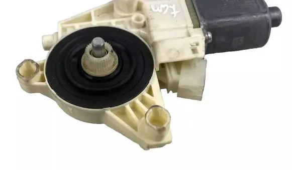 Mercedes-Benz E W212 Front door window regulator motor A2129066802
