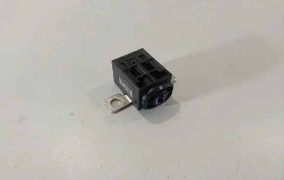 Audi A6 S6 C6 4F Battery relay fuse 4F0915519