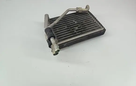 Air conditioning (A/C) radiator (interior)
