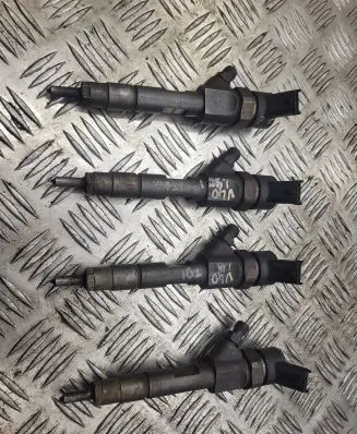 Volvo S40, V40 Fuel injectors set 0445110021