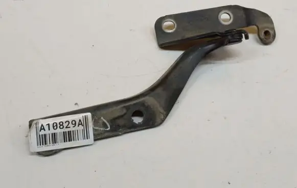 Subaru B9 Tribeca Tailgate/trunk/boot hinge 