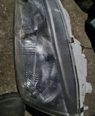 Mitsubishi Space Gear Headlight/headlamp 11087009 H412N60