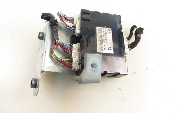 Mazda 5 Central body control module CC6467560B