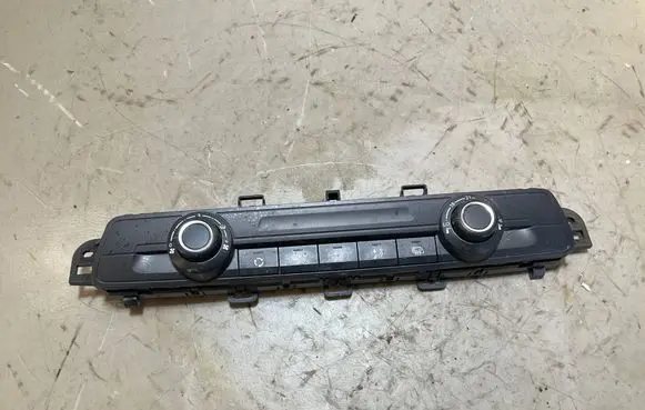 Peugeot Partner III Climate control unit 98340382ZD 35252202 20200617