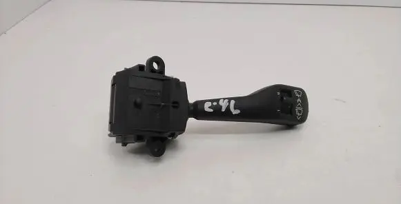 BMW 3 E46 Wiper control stalk 8363669 00120402014