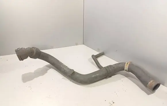 Volkswagen PASSAT B5 Engine coolant pipe/hose 4B0121101E