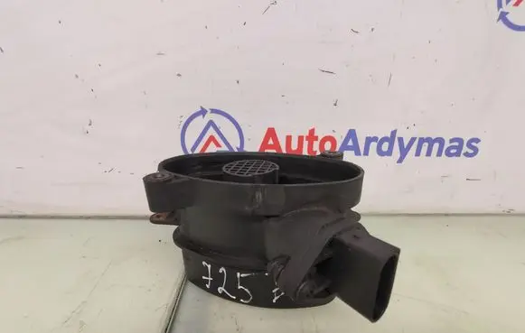 BMW 5 E39 Mass air flow meter 7787076 13627787076 0928400468