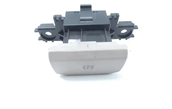 Peugeot 508 Hazard light switch
