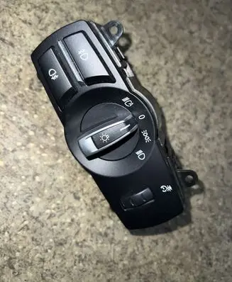 BMW 5 GT F07 Light switch 9192744