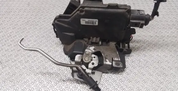 Audi A6 S6 C5 4B Rear door lock 4B0839016G