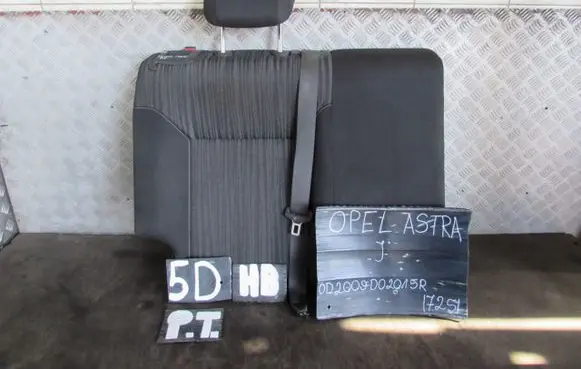 Opel Astra J Rear seat 
