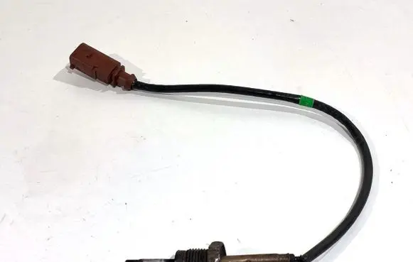 Skoda Rapid (NH) Exhaust gas temperature sensor 04L906088CS