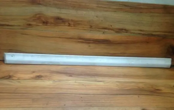 Volkswagen PASSAT B4 Front door trim (molding) 3a0853515a